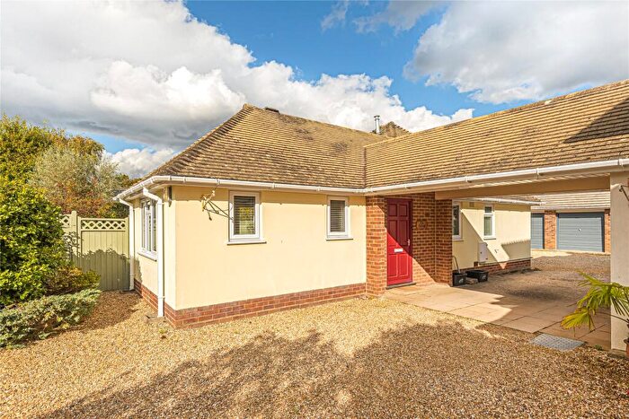 2 Bedroom Bungalow To Rent In Brookside Road, Brockenhurst, SO42