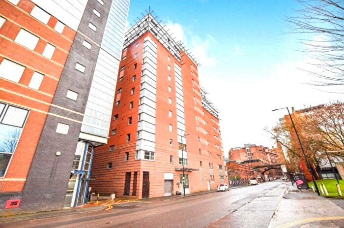 2 Bedroom Apartment To Rent In Montana House, Princess Street, Manchester, M1