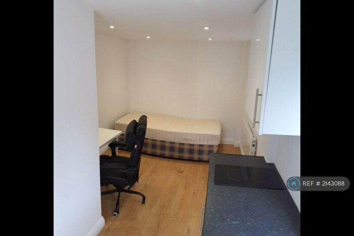 Studio To Rent In Brentfield Gardens, London, NW2
