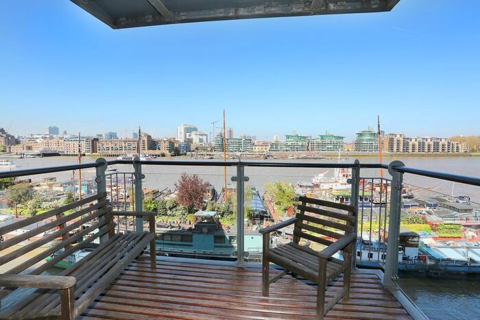 2 Bedroom Flat To Rent In Bermondsey Wall West, London, SE16