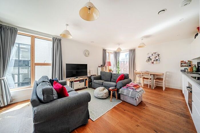 1 Bedroom Flat For Sale In B, Cavendish Road, Wimbledon, London, SW19