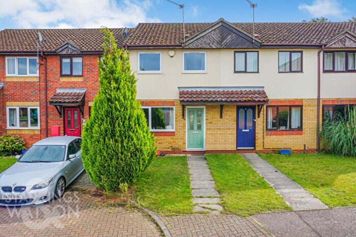 2 Bedroom Terraced House For Sale In Reeves Close, Bungay, NR35