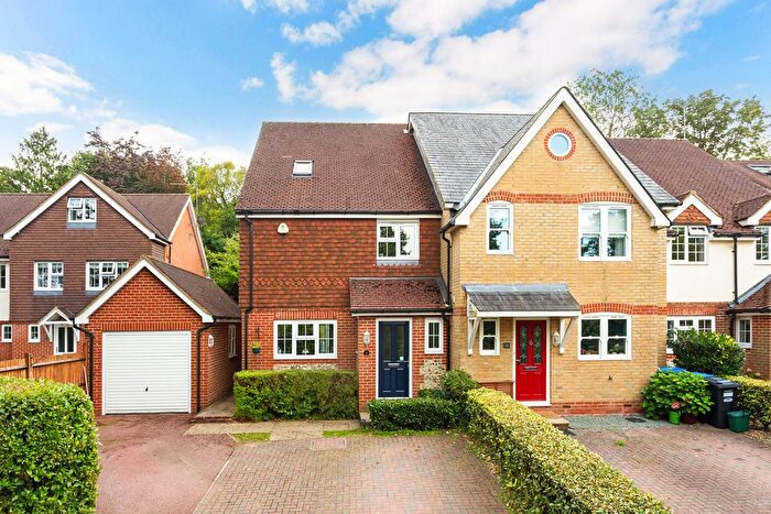 4 Bedroom Semi Detached House For Sale In Windrushes, Caterham, CR3