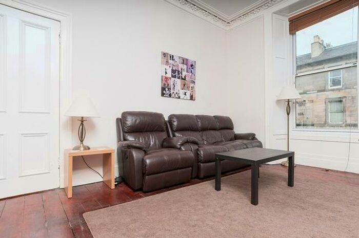 2 Bedroom Flat To Rent In Oxford Street Edinburgh United Kingdom, EH8