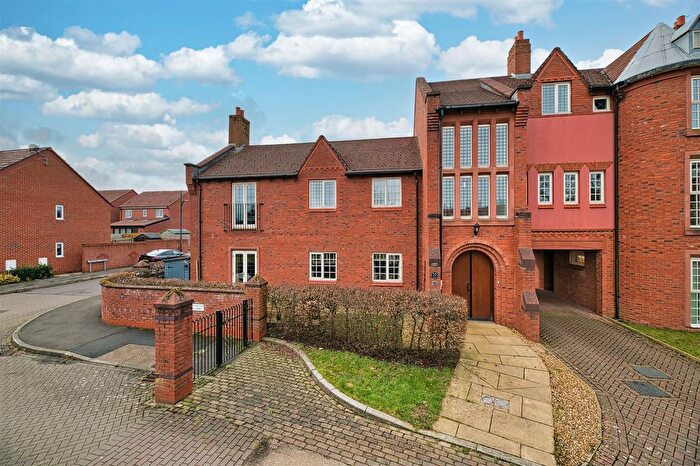 2 Bedroom Flat For Sale In Butts Green, Westbrook, Warrington, WA5