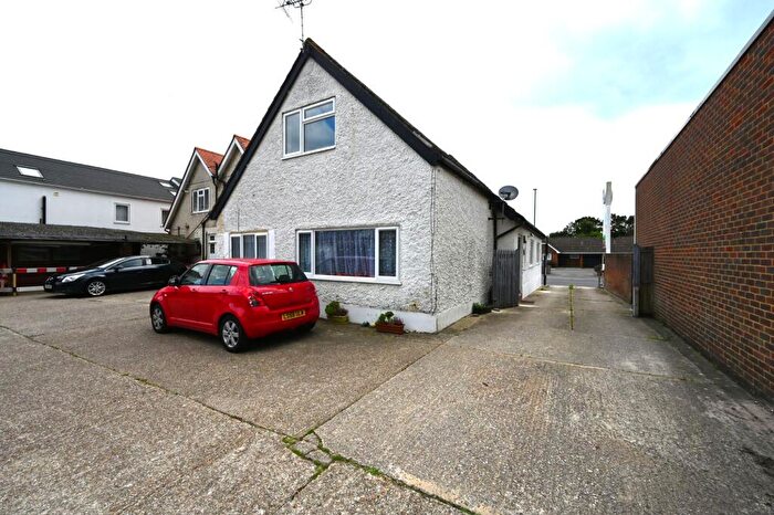 2 Bedroom Flat To Rent In Felpham Way, Bognor Regis, PO22