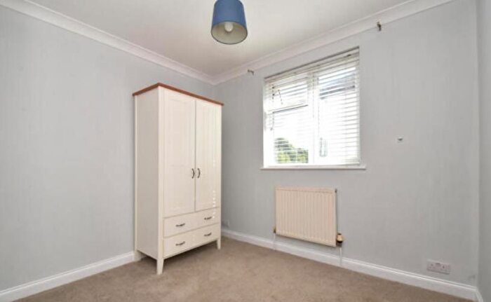 4 Bedroom Semi-Detached House For Sale In Southborough Lane, Bromley, BR2