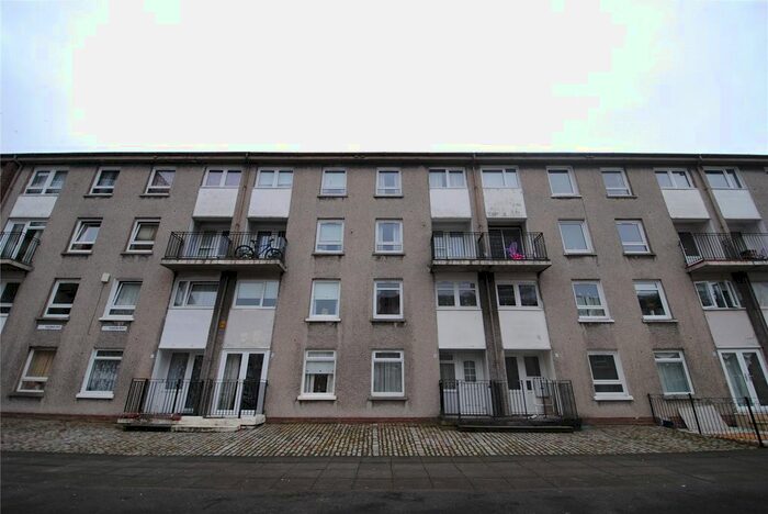 2 Bedroom Flat To Rent In Latherton Drive, Maryhill, Glasgow, G20