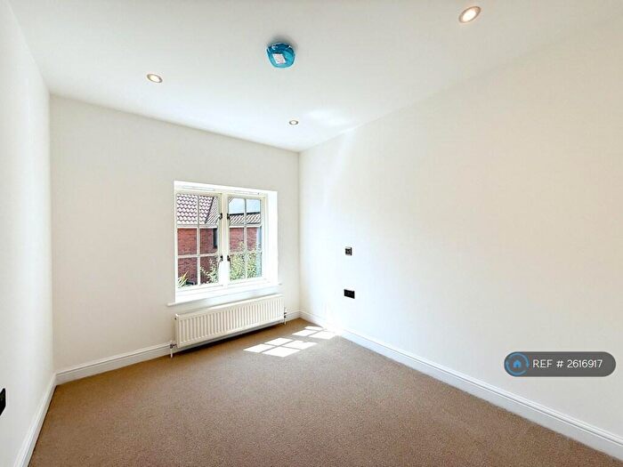 1 Bedroom Flat To Rent In Mawsley, Kettering, NN14