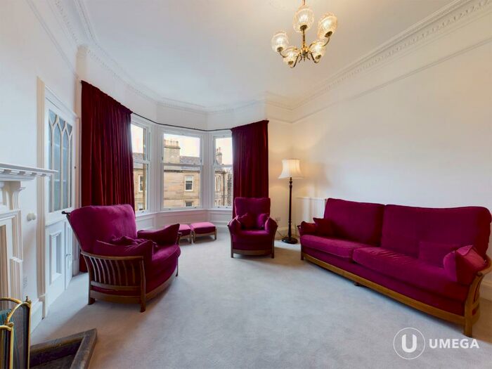 2 Bedroom Flat To Rent In Darnell Road, Trinity, Edinburgh, EH5