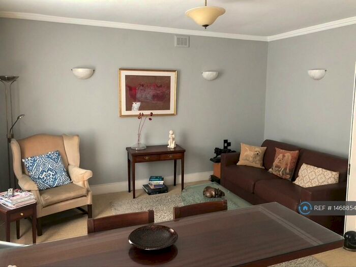 1 Bedroom Flat To Rent In Finborough Road, London, SW10