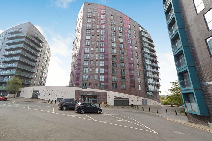 2 Bedroom Flat For Sale In Echo Central, Leeds, LS9