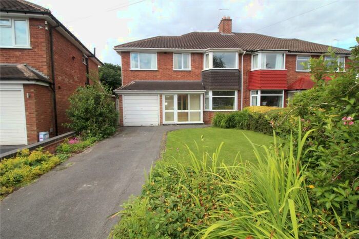 4 Bedroom Semi-Detached House To Rent In Henley Crescent, Solihull, B91