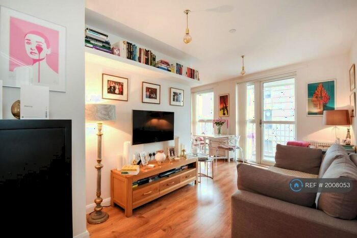 1 Bedroom Flat To Rent In Queensland Road, London, N7