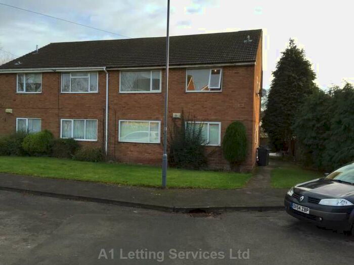 2 Bedroom Maisonette Flat To Rent In Whittington Grove, Stechford, B33