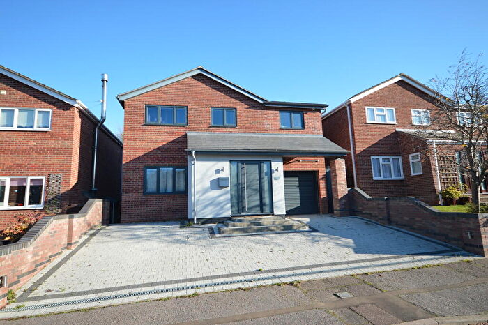 3 Bedroom Detached House For Sale In Chaney Road, Wivenhoe, CO7