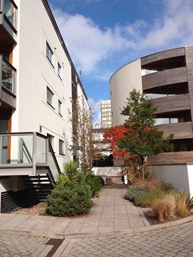 2 Bedroom Flat For Sale In Century Court, Montpellier Grove, Cheltenham, GL50