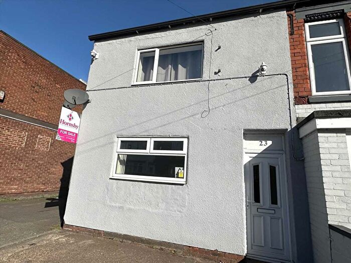 3 Bedroom Town House To Rent In Ashby High Street, Scunthorpe, DN16