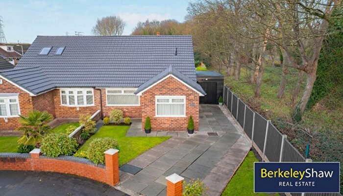 2 Bedroom Bungalow For Sale In Sefton Lane, Liverpool, L31