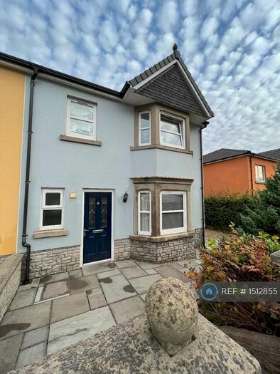 4 Bedroom Semi-Detached House To Rent In Coed Y Neuadd, Carmarthen, SA31