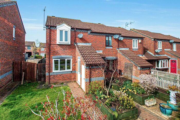 2 Bedroom House To Rent In Corn Hill, Two Mile Ash, Milton Keynes, MK8