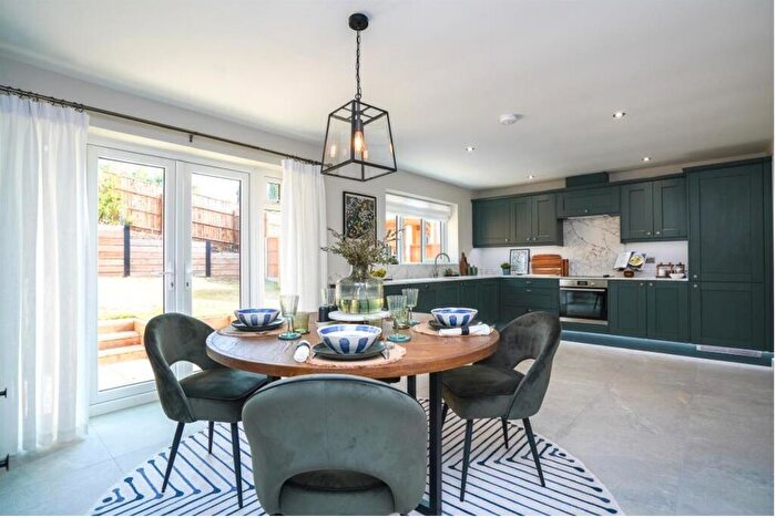 4 Bedroom Detached House To Rent In Nicholson Court, Kidderminster, DY10