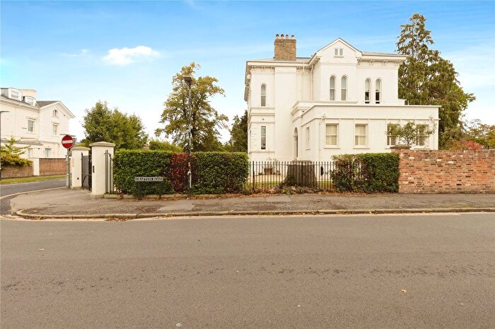 1 Bedroom Flat To Rent In Painswick Road, Cheltenham, Gloucestershire, GL50