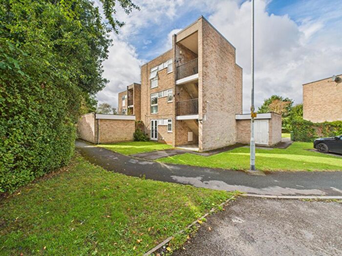 2 Bedroom Flat For Sale In Westleigh Court, Westleigh Close, Yate, Bristol, BS37