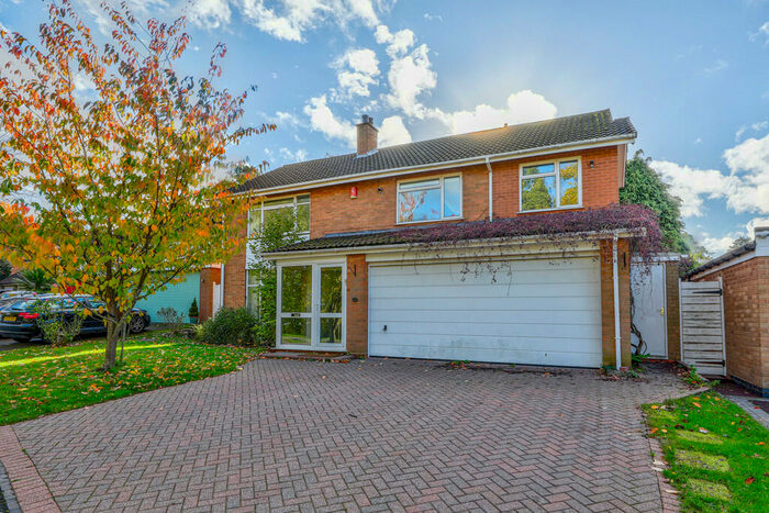 4 Bedroom Detached House To Rent In White House Green, Solihull, B91