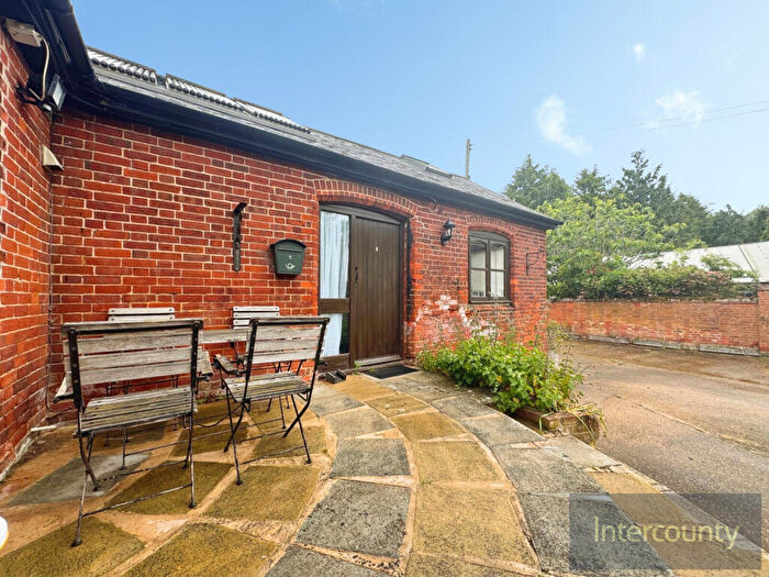 1 Bedroom End Of Terrace House To Rent In Bowsers Lane, Little Walden, Saffron Walden, Essex, CB10
