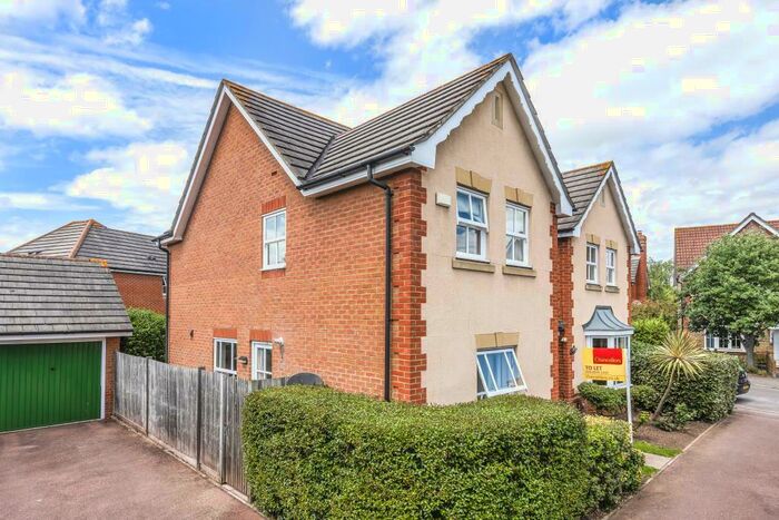 4 Bedroom Detached House To Rent In Northweald Lane, Kingston, KT2