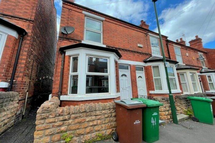2 Bedroom Property To Rent In Osborne Street, Nottingham, NG7