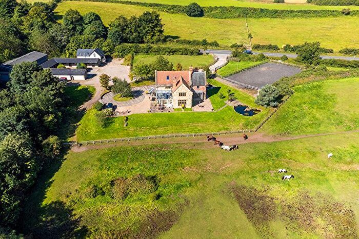 4 Bedroom Detached House For Sale In Mole Hill Farm, Boghouse Lane, Beamish, County Durham, DH9