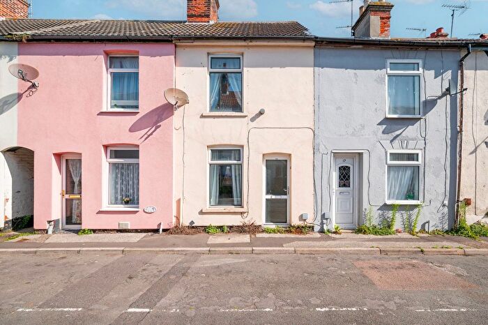 2 Bedroom Terraced House For Sale In Alma Road, Lowestoft, NR32