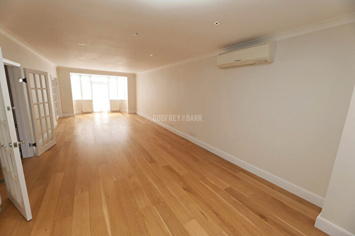 6 Bedroom Detached House To Rent In Spencer Drive, Hampstead Garden Suburb, N2