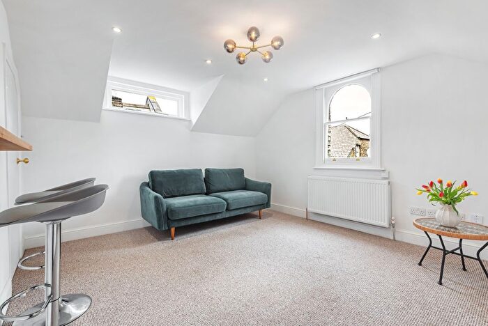 2 Bedroom Property To Rent In Werter Road, Putney, London, SW15