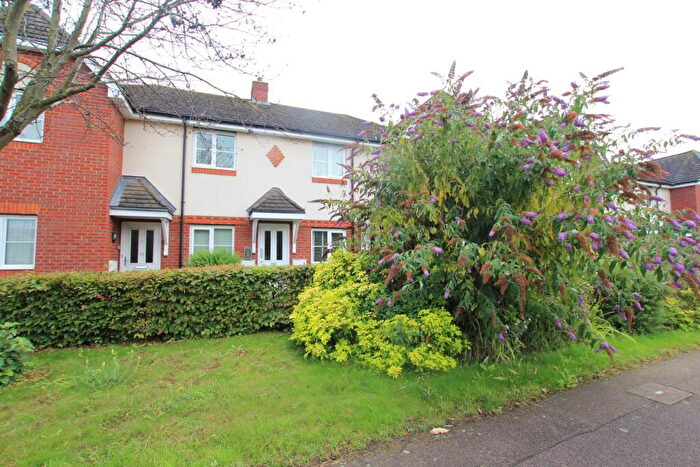 2 Bedroom Apartment For Sale In Chambers Way, Biggleswade, SG18