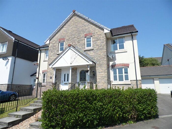 3 Bedroom Semi-Detached House To Rent In Retallick Meadows, St Austell, PL25