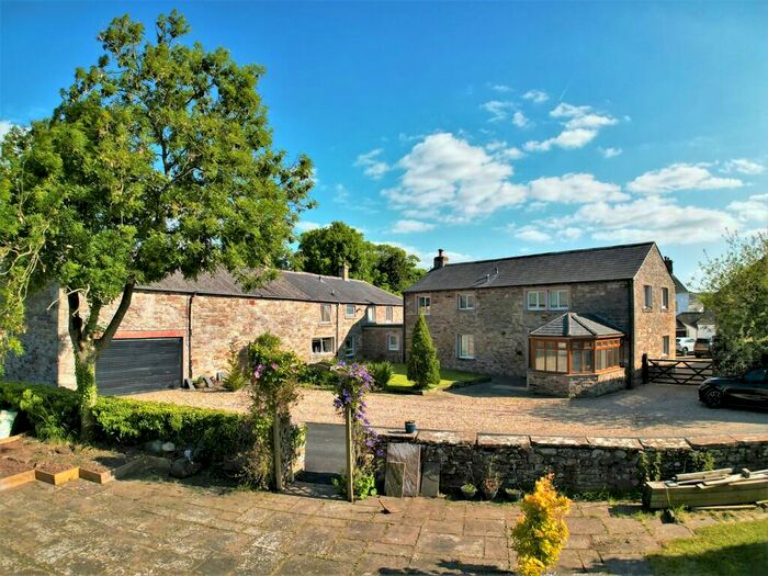 4 Bedroom Barn Conversion For Sale In The Stables, Rosley, CA7