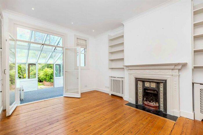 1 Bedroom Flat To Rent In Telford Avenue, London, SW2