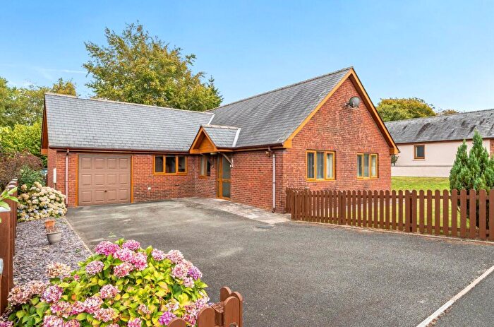 3 Bedroom Bungalow For Sale In Tai Cae Mawr, Llanwrtyd Wells, Powys, LD5