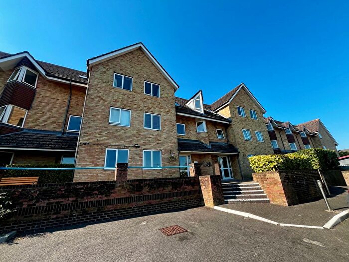 1 Bedroom Flat To Rent In Sunnyhill Road, Poole, BH12