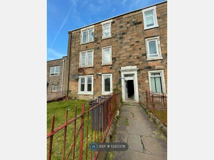 2 Bedroom Flat To Rent In Belville Street, Greenock, PA15