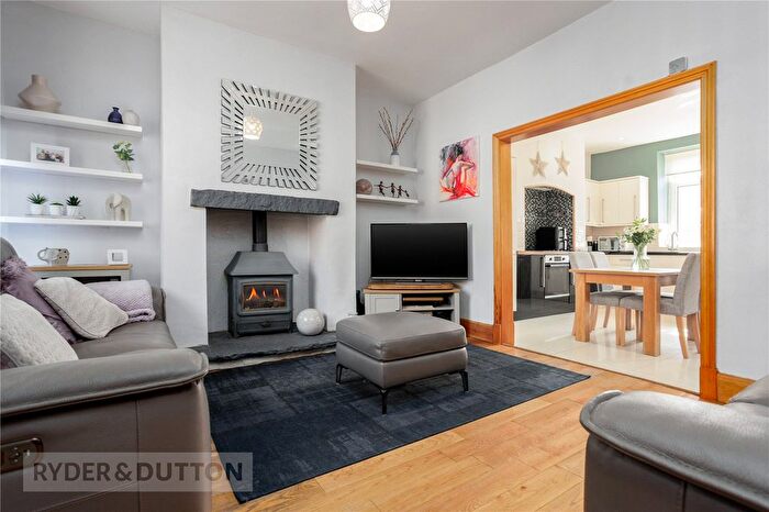 2 Bedroom Terraced House For Sale In Oldham Road, Springhead, Saddleworth, OL4