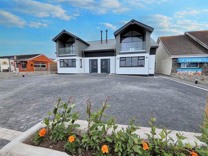 3 Bedroom Semi-Detached House For Sale In Green Field Close, The Lizard, Helston, TR12