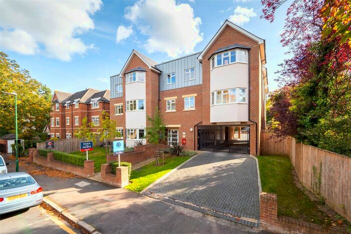 2 Bedroom Flat To Rent In Devonshire Road, Sutton, SM2