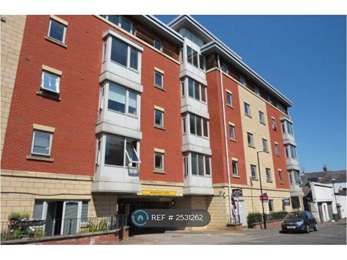 2 Bedroom Flat To Rent In Fremington Court, Coventry, CV1