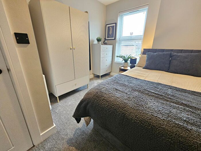 Flat To Rent In Reginald Road, Maidstone, ME16