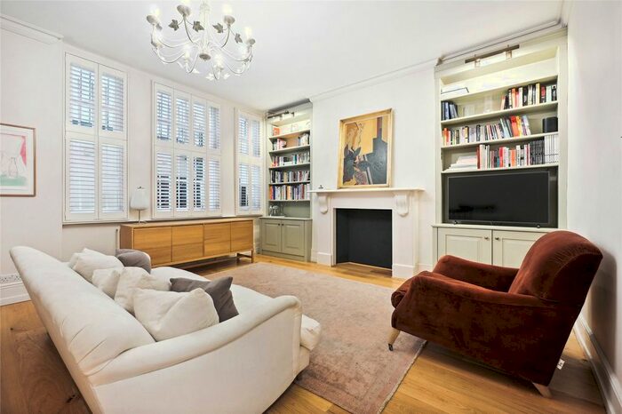 2 Bedroom Flat To Rent In St Georges Drive, London, SW1V