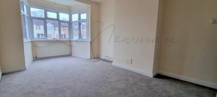 2 Bedroom Flat To Rent In High Street, Hornchurch, RM12